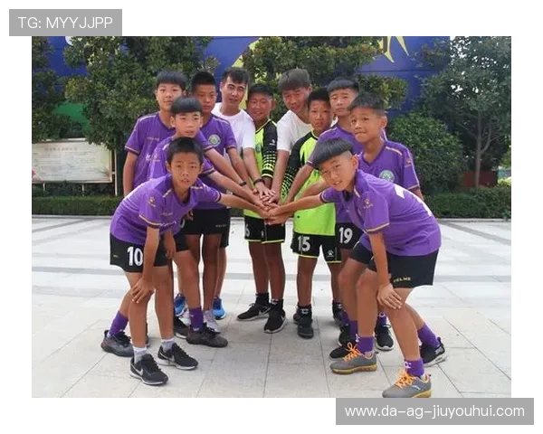 足球小将激情出征全力拼搏再创辉煌勇战柬埔寨书写青春传奇